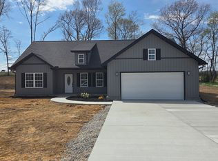 539 Oak Tree Dr, McMinnville, TN 37110