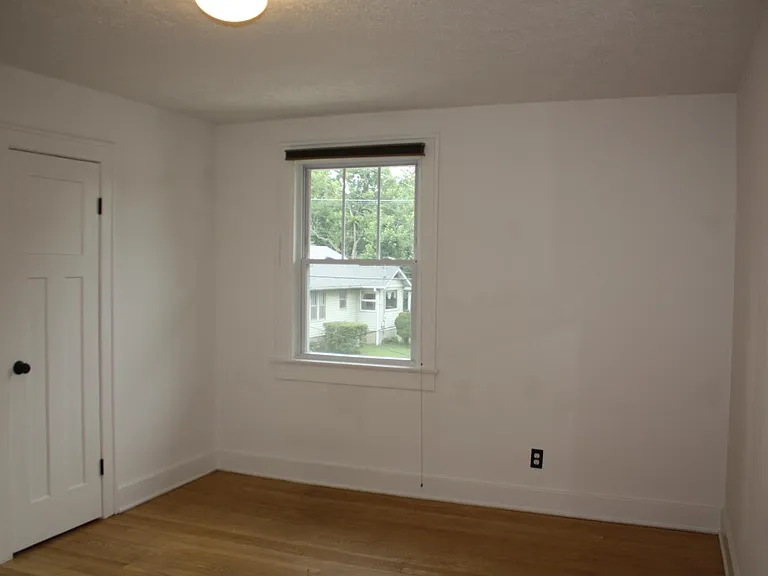612 S Grant St — Photo 5