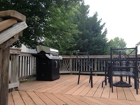 3rd image of 14721 Links Pond Cir