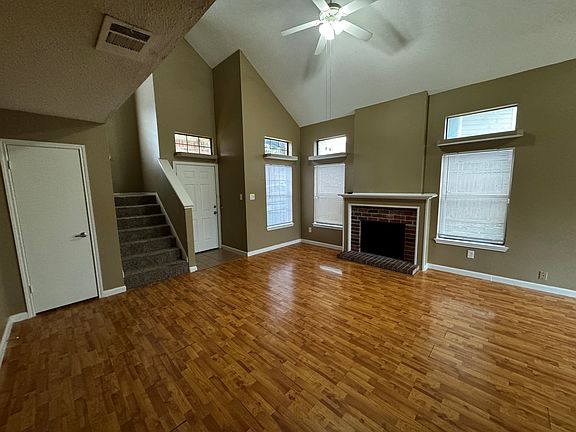 2nd image of 904 Turner Ct