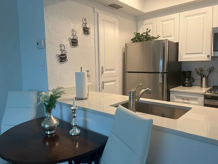 238 Tampa Ave W #214 — Photo 6