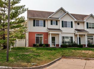 2140 Ridgeview Cir, Clive, IA 50325