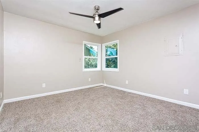 834 E 2nd Ave — Photo 13