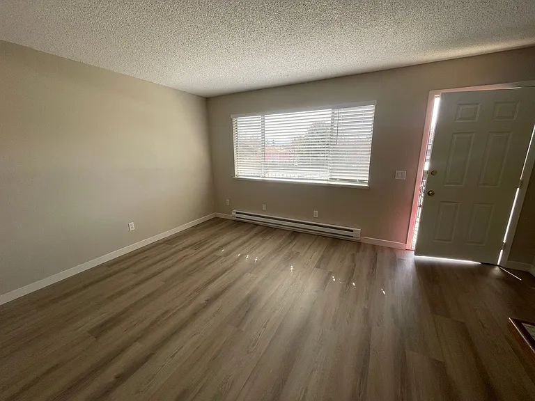 3055 Berrum Pl — Photo 6