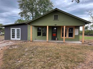 7520 Greers Ferry Rd, Greers Ferry, AR 72067