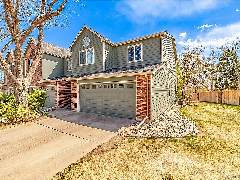 13012 Harrison Dr — Photo 1