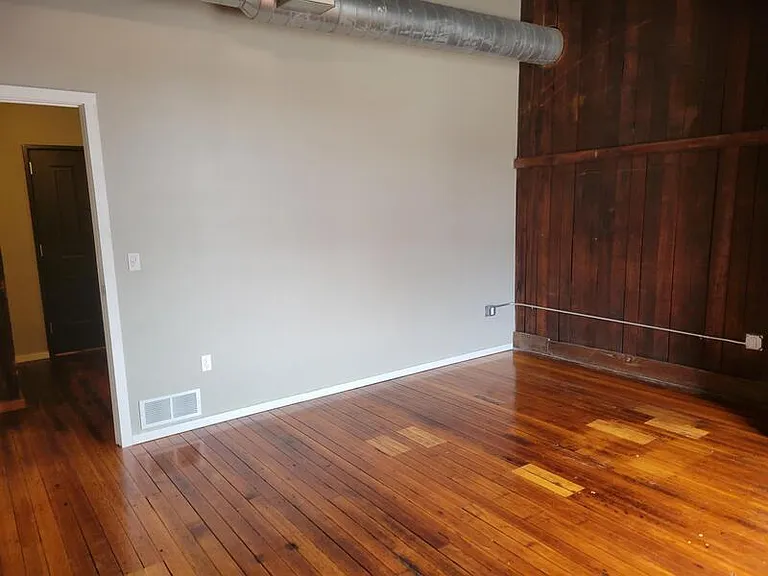 116 N 5th St #309 — Photo 5