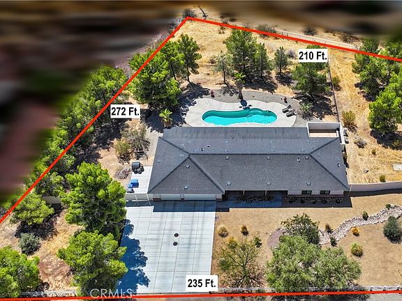 3rd image of 17170 Yucca Rd