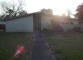 1st image of 315 15th St