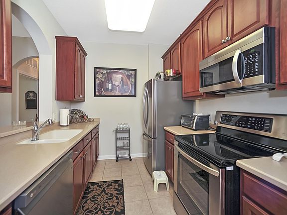 3rd image of 1626 Peregrine Cir Unit 205
