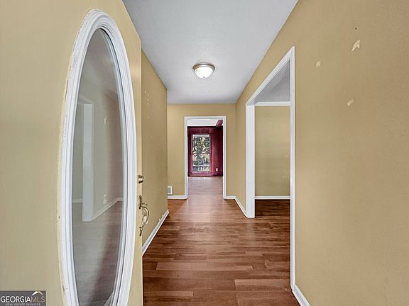 5th image of 315 Forest Heights Dr