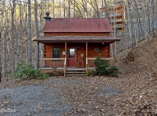 3641 Wears Mountain Ln, Sevierville, TN 37862