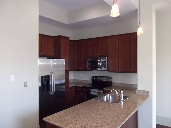 5th image of 1201 Canal St APT 403