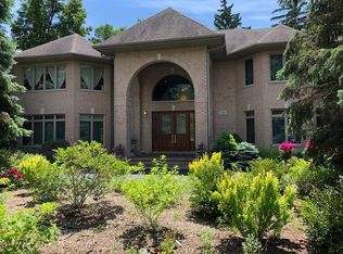 1431 Linden Rd, Northbrook, IL 60062