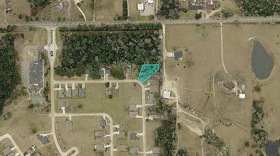 1st image of 145 Wyndemere Dr