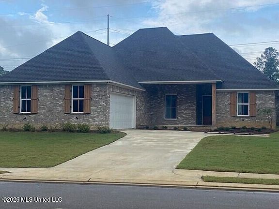 2nd image of 118 Grayson Way