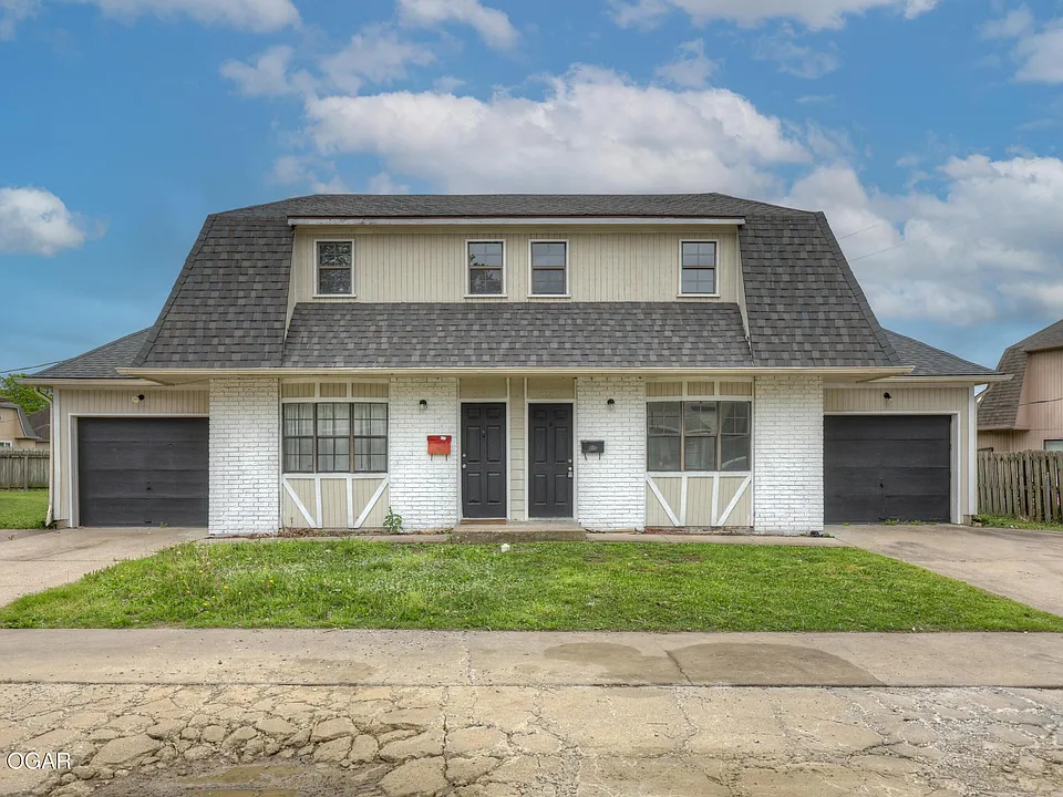 1117 S Saint Louis Ave
