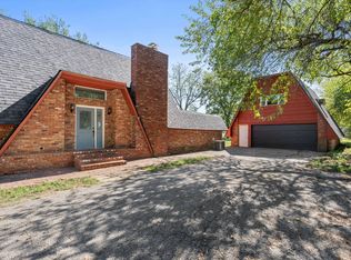 3926 County Road 3800, Independence, KS 67301