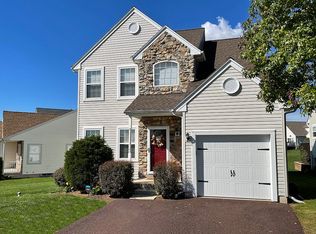 49 Saint Andrews Blvd, Royersford, PA 19468