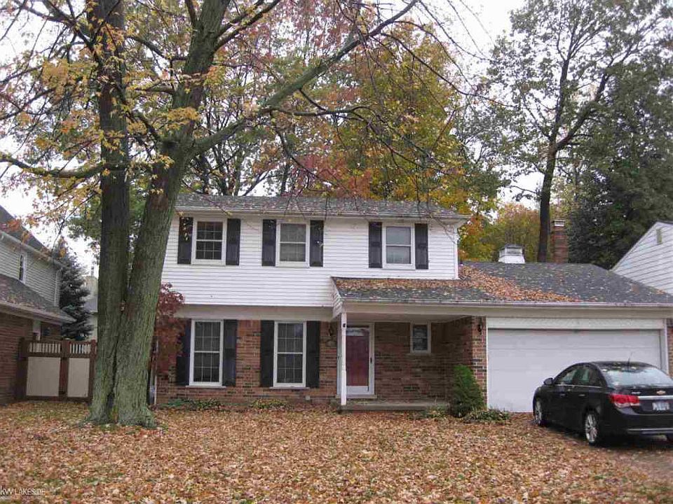 1st image of 42063 Bay Ct