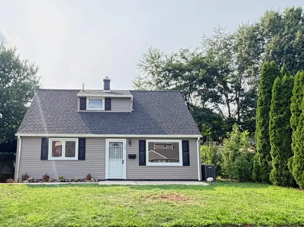 589 Elbridge Rd, Morrisville, PA 19067