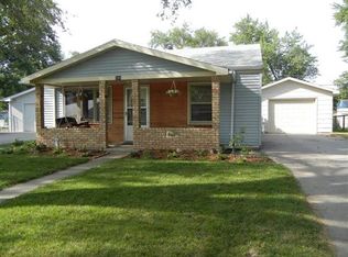 190 Jefferson Rd, Fremont, NE 68025