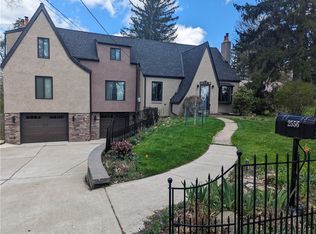 2556 Windgate Rd, Bethel park, PA 15102