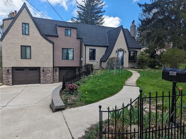 2556 Windgate Rd, Bethel Park, PA 15102