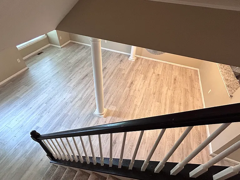 9828 Larson Pl — Photo 7