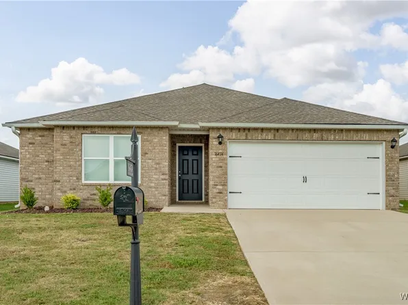 16434 Natchez Dr, Moundville, AL 35474
