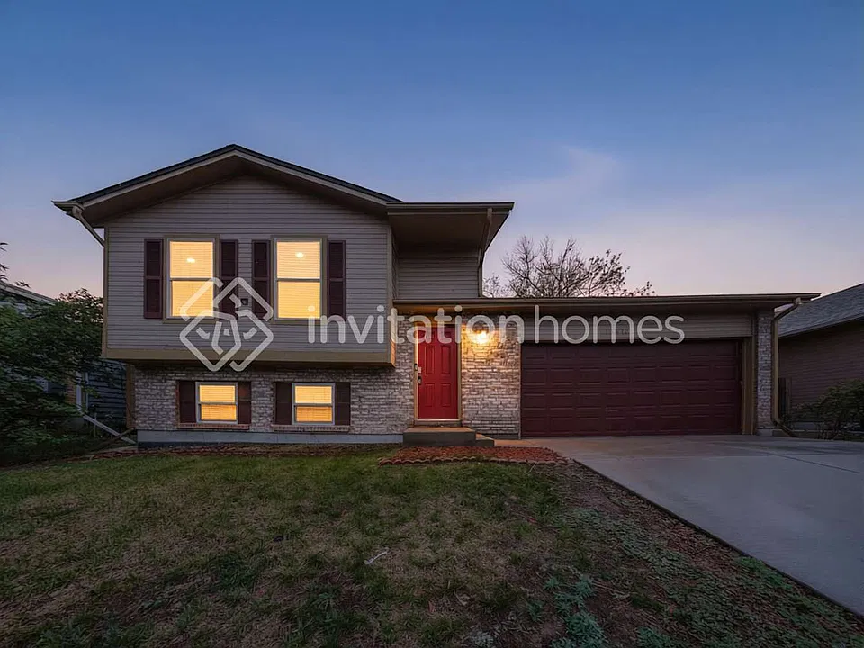 19418 E Purdue Cir