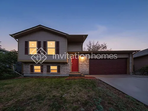 19418 E Purdue Cir Photo 1