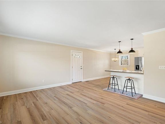 4th image of 1505 Runabout Rd