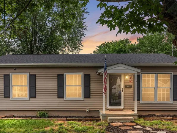 706 W 14th St, Front Royal, VA 22630