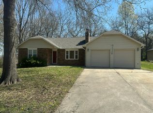 1005 Lisa Ln, Richmond, MO 64085