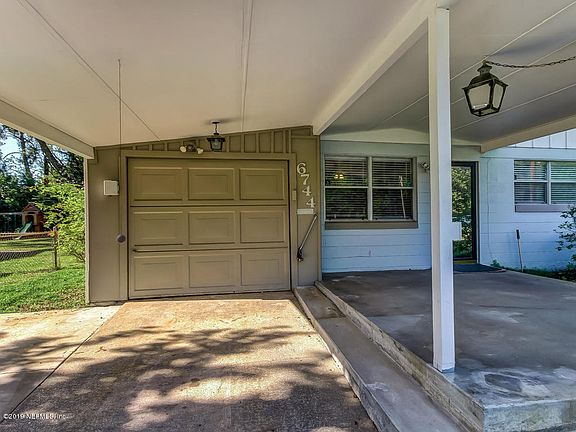 5th image of 6744 Flopsy Ln