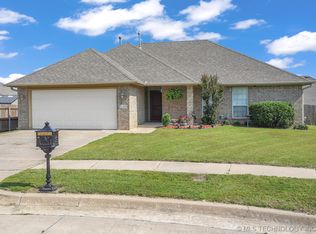 5106 E El Paso Pl, Broken Arrow, OK 74014
