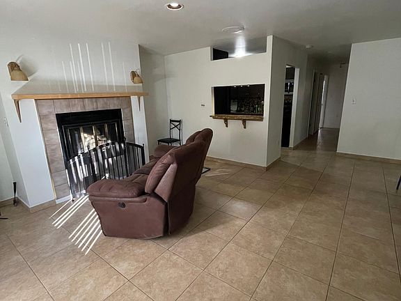Living Room w/ Fireplace