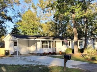 136 Helen Dr, Summerville, SC 29483