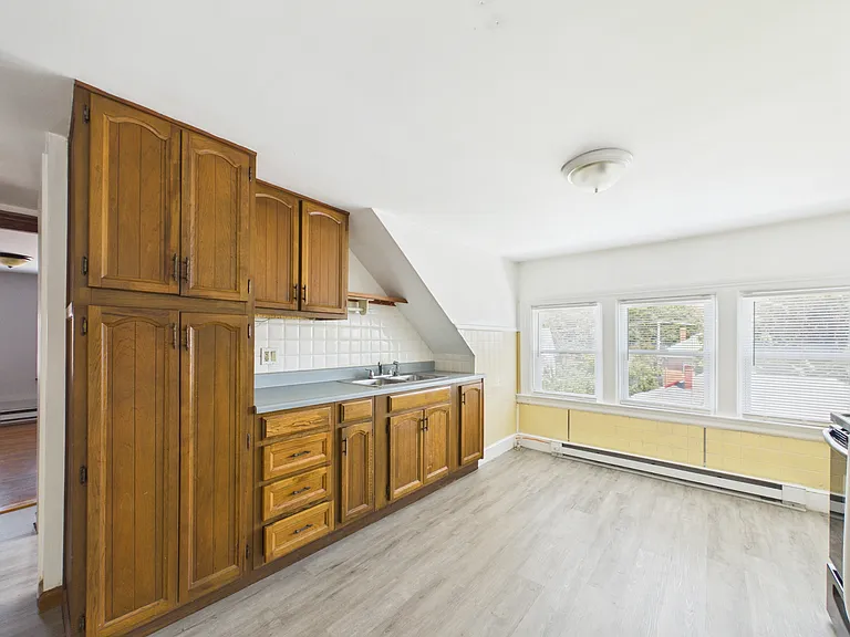86 Hilltop Ave #3 — Photo 11