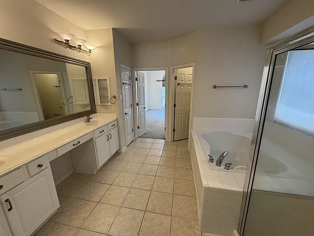 4310 Reynosa Dr — Photo 14