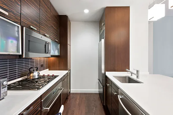 Rented by Compass | media 20