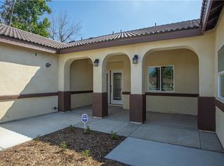 853 Jackson St, Colton, CA 92324