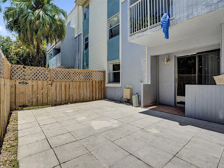 4600 SW 67th Ave #167 — Photo 6
