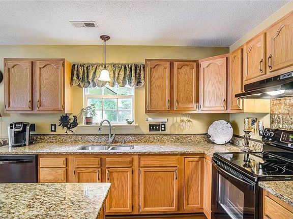 5th image of 5504 Pearview Dr