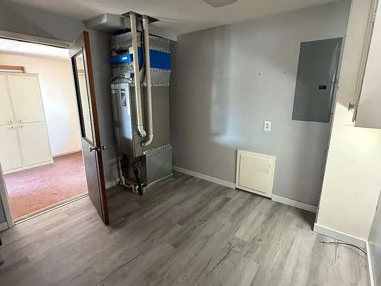27840 Seven Mile Ln — Photo 32