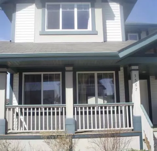 5567 Stevens Cres NW — Photo 1