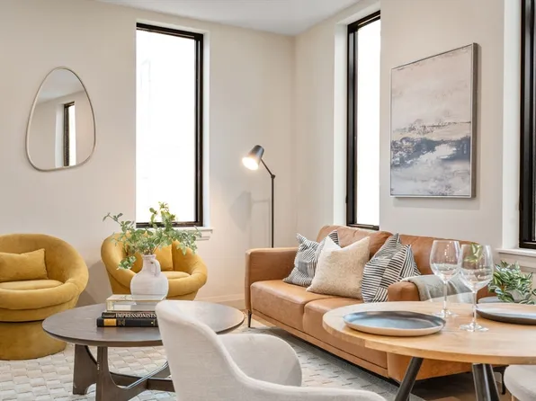 100 Lincoln St #302, Brighton, MA 02135