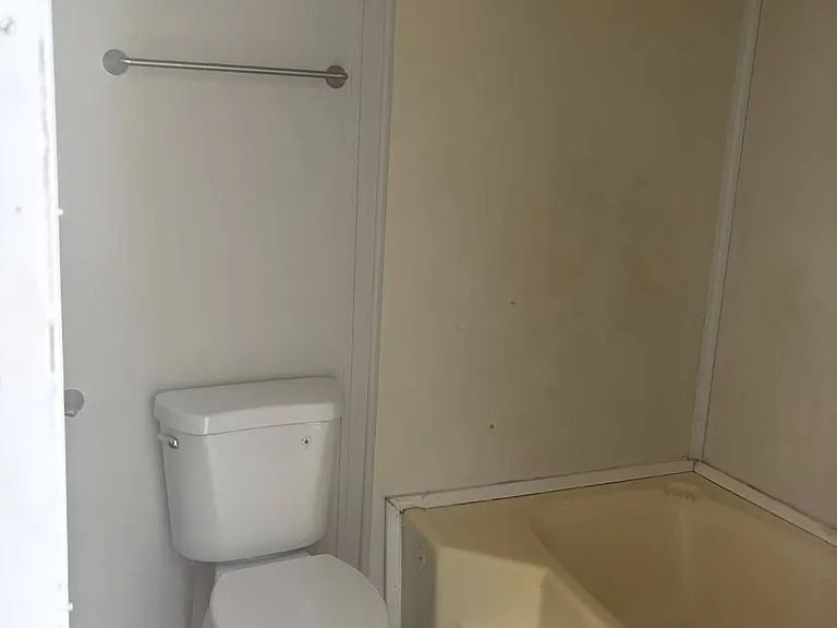 300 Pearl St #35 — Photo 7