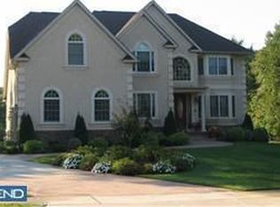 1 Barney Ln, Voorhees, NJ 08043